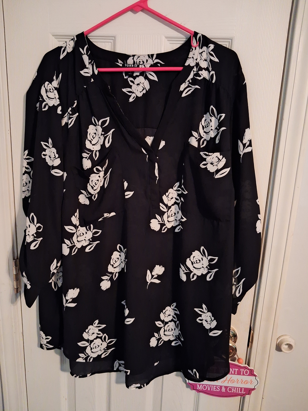 torrid Black and White Floral V-Neck Tunic